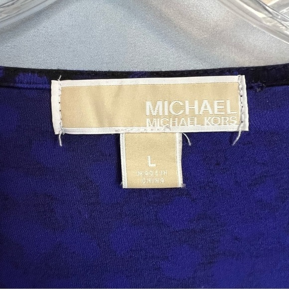 Michael Kors size L purple/black top with ruching on one side - very soft EUC - Picture 4 of 7